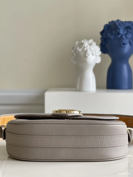 WIS LOUIS SOFT MM 9 VUITTON PONT 1214